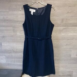 Jones New York wool sleeveless dress with belt size 6